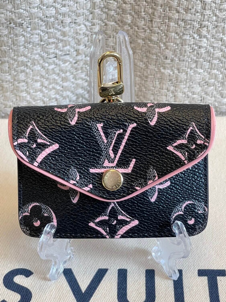 Louis vuitton wallet strap online